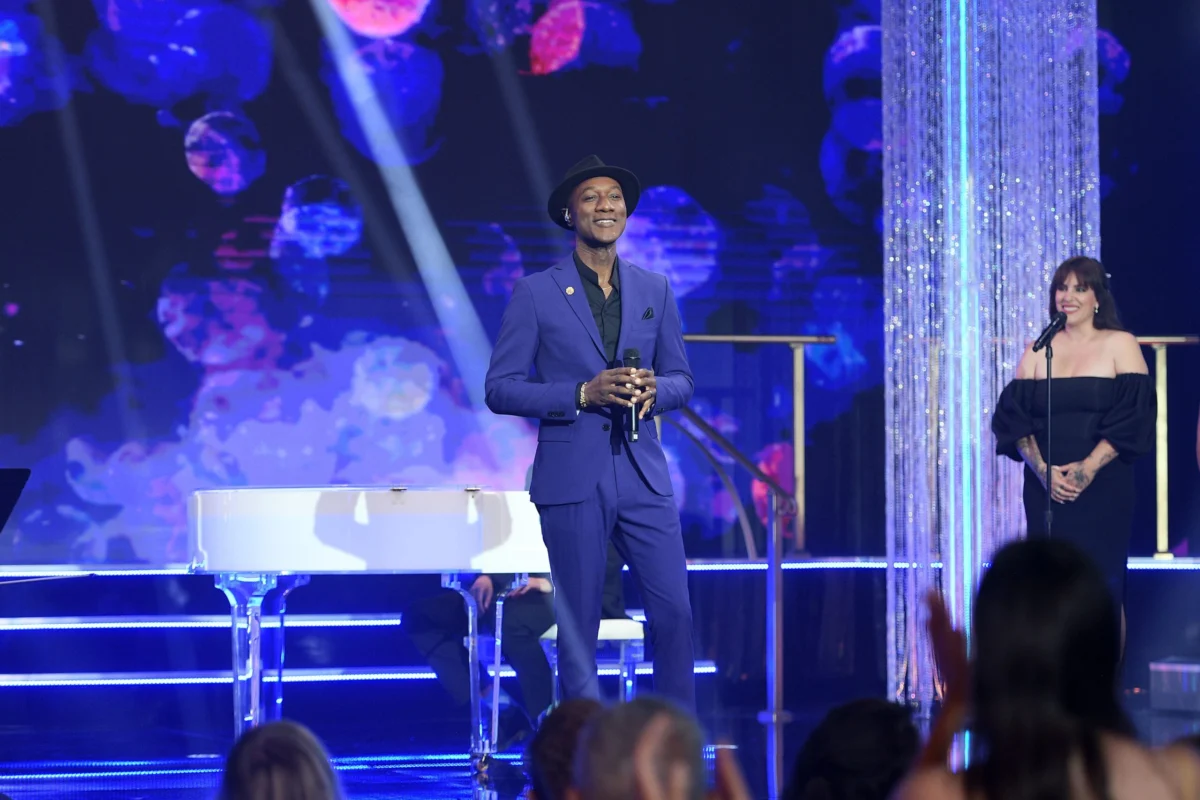 Ciara to Host Fashion Institute of Technology’s Annual Gala Honoring Gap CEO Richard Dickson