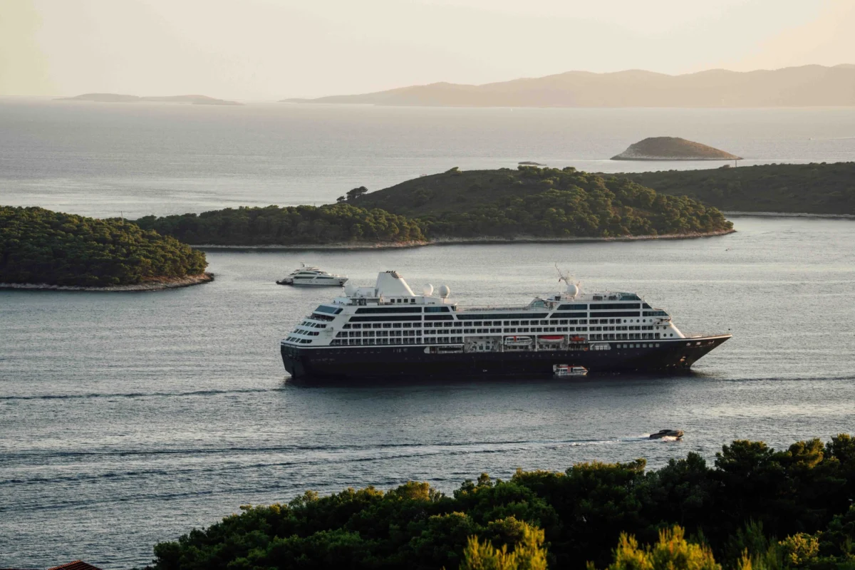 Global Cruise Industry Braces for Rising Fuel Costs and Surcharges Amid Middle East Geopolitical Tensions