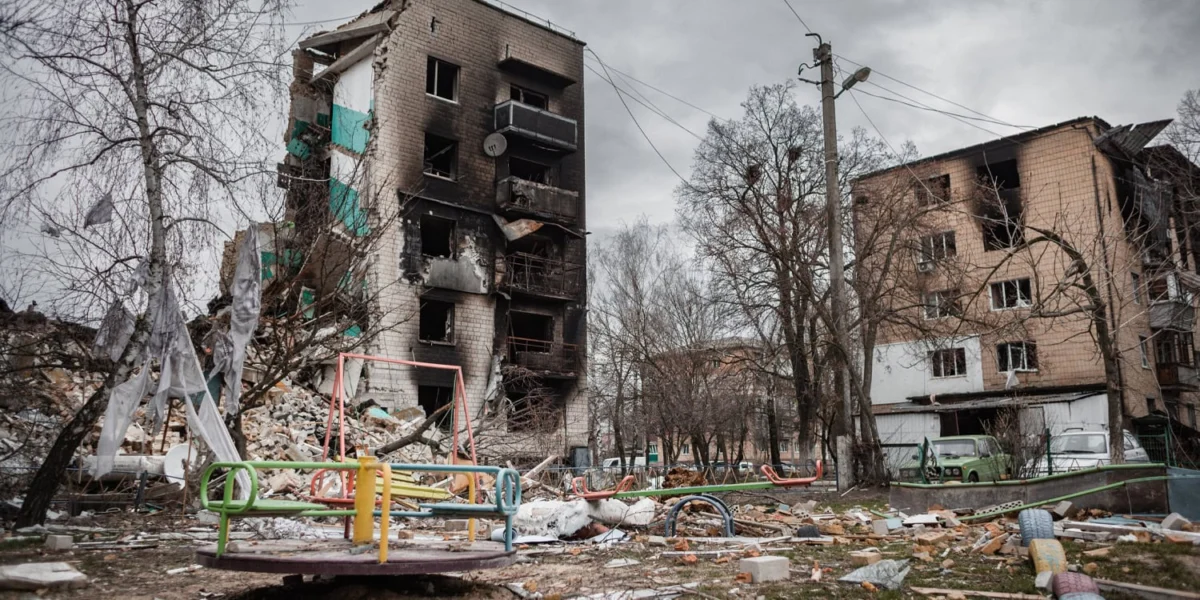 Left-Right Ideological Differences in Moral Judgments: The Case of Acceptance of Collateral Civilian Killings in War