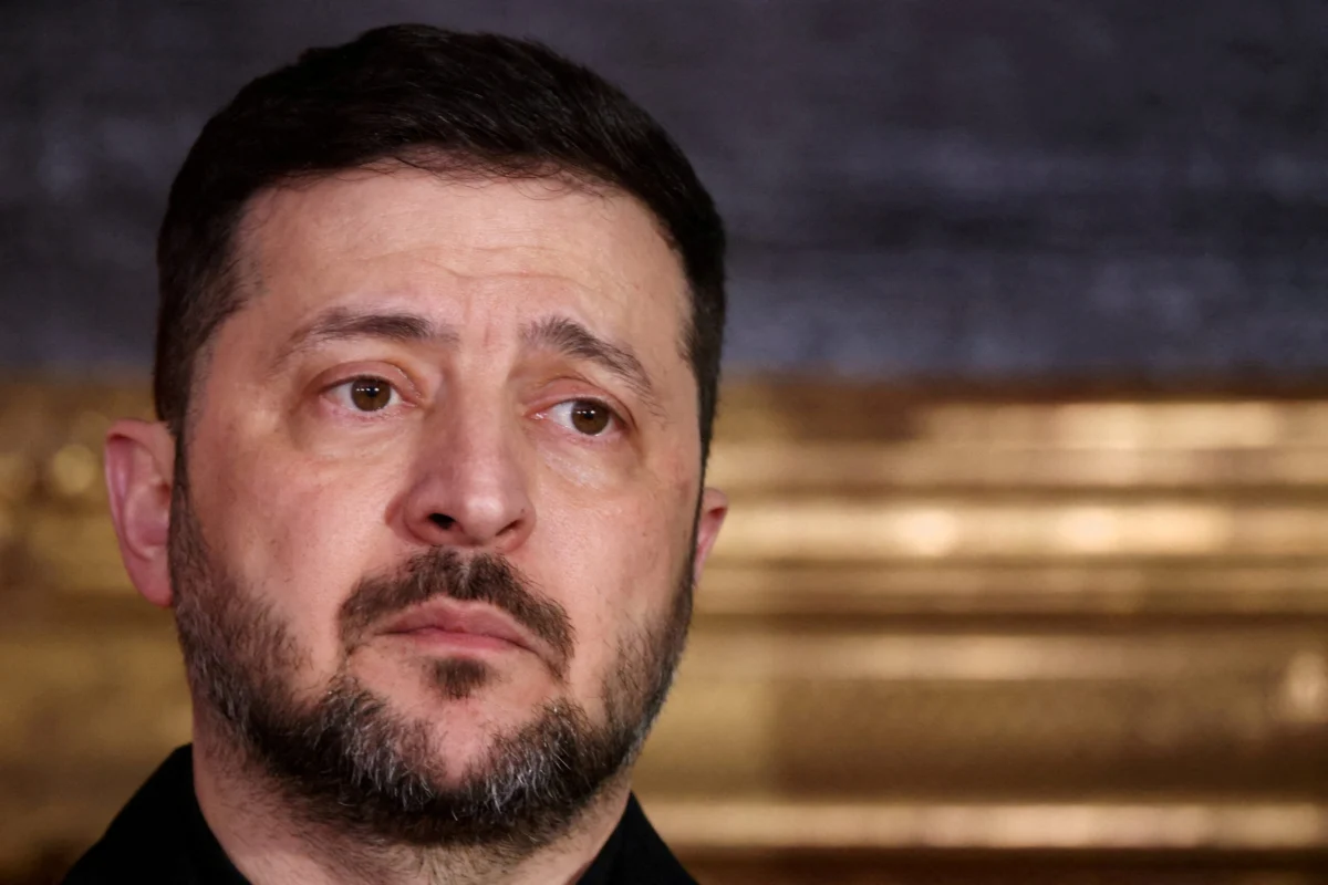 Ukraine President Zelenskyy Warns of Russian Oil Revenue Surge Amidst Shadow Fleet Operations as US-Ukraine Talks Commence in Florida