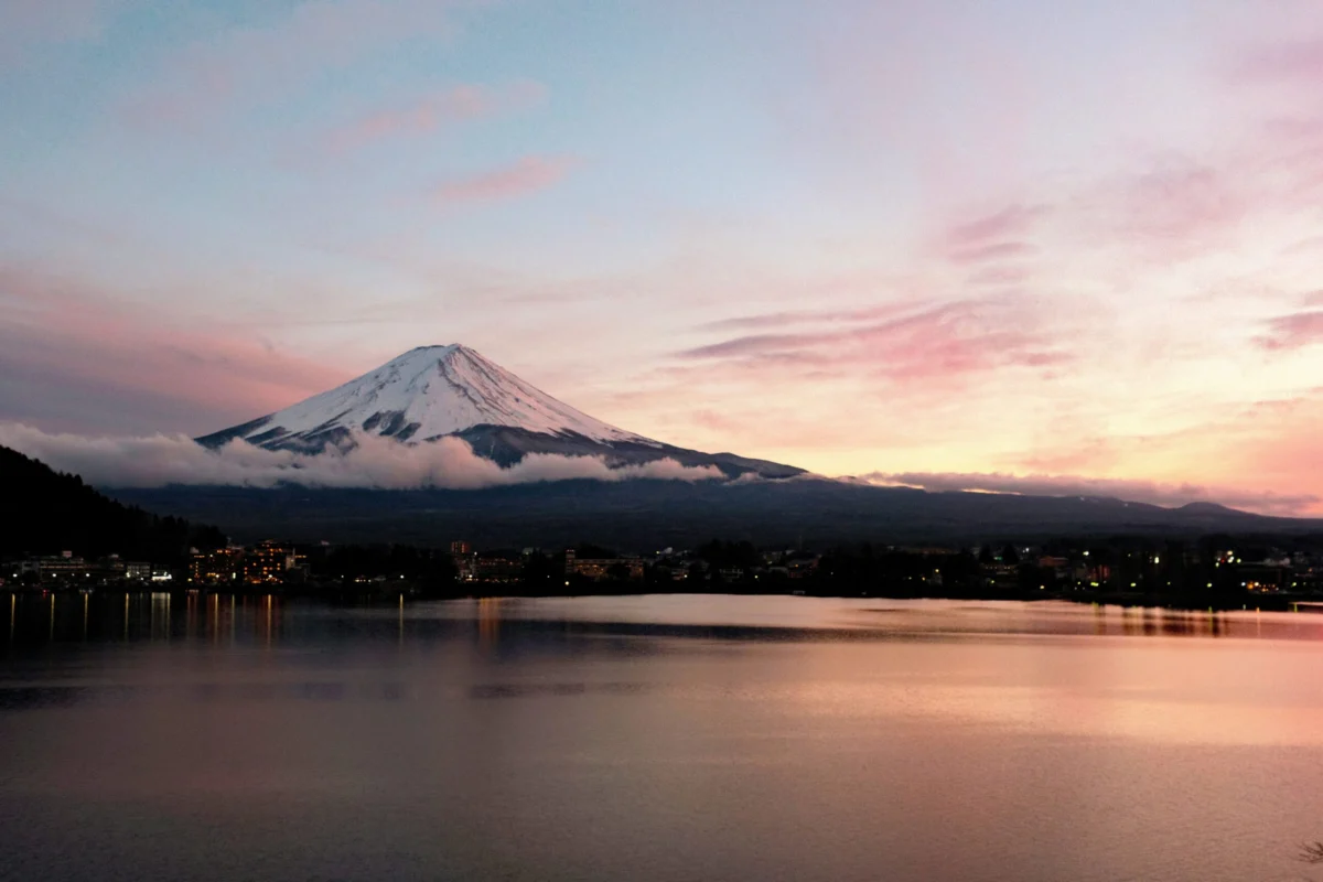 A Comprehensive Three-Day Itinerary of Tokyo Craft Heritage and Modern Gastronomy as Curated by Creative Director Nicolas Yuthanan Chalmeau.