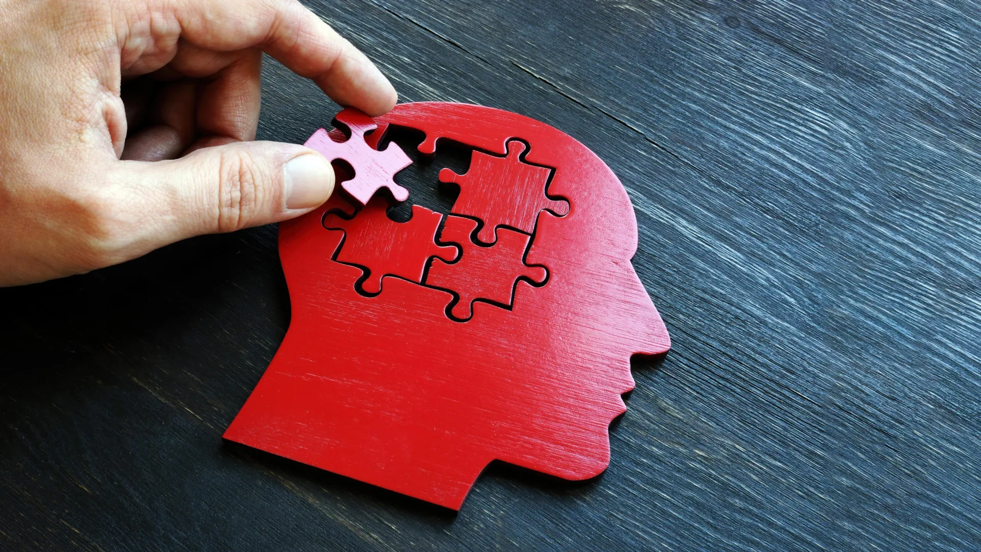Lifelong Mental Engagement Linked to Delayed Alzheimer’s Onset and Slower Cognitive Decline