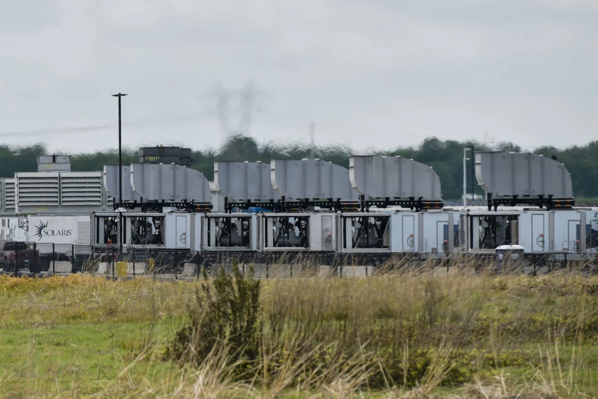 Maine Governor Janet Mills Vetoes Statewide Data Center Moratorium, Citing Local Support for Key Project