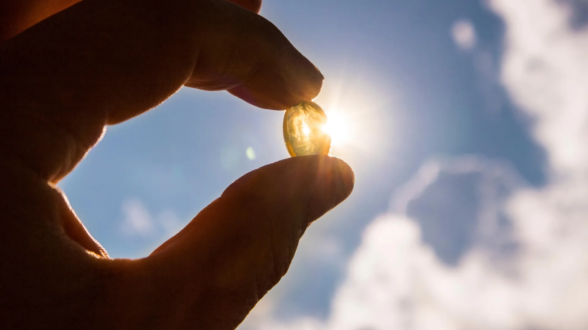 Midlife Vitamin D Levels Linked to Lower Brain Tau Protein Years Later