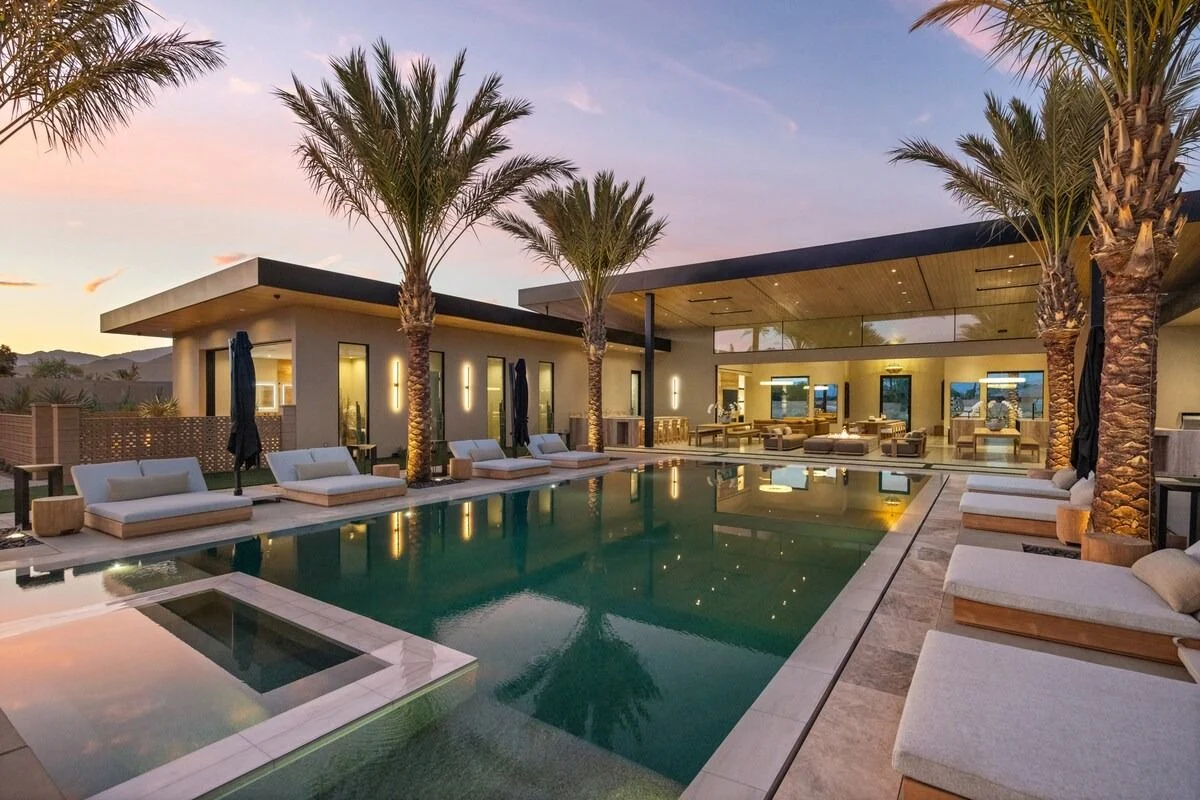 Nine Stunning California Airbnb Rentals That Embody West Coast Architectural Excellence