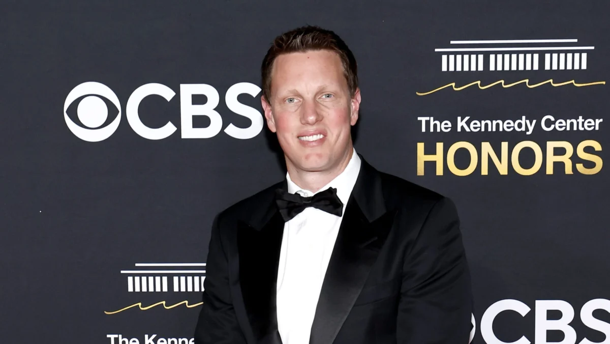 Paramount Host David Ellison Honors Donald Trump Amidst Warner Bros. Discovery Merger and Media Scrutiny