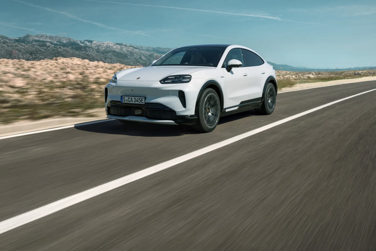 Porsche Unveils All-Electric Cayenne Coupe, Signaling Strong Confidence in Luxury EV Market