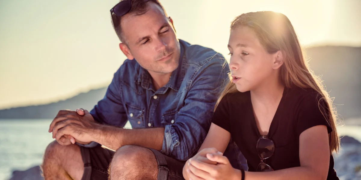 The association between parent-child communication and adolescents’ non-cognitive abilities: An examination of the chain mediating effect