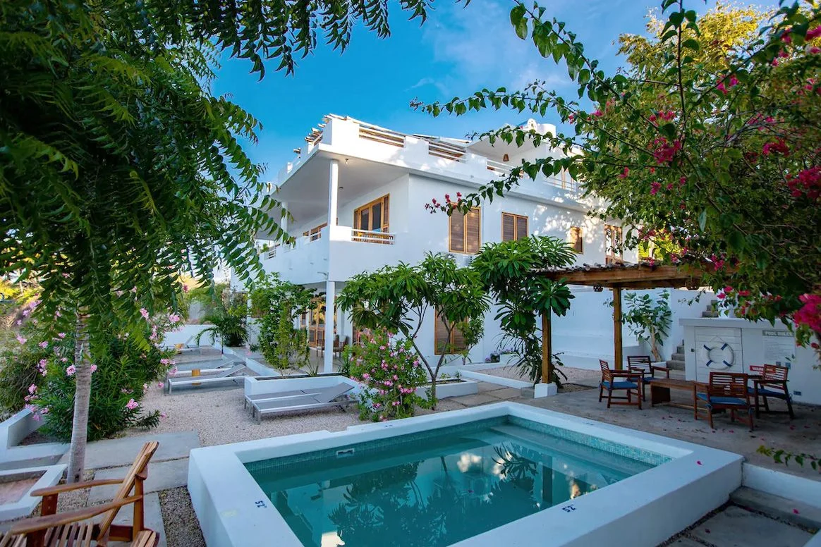 The Rise of Private Villa Estates in Jamaica and the Strategic Recovery of the Caribbean Luxury Tourism Sector