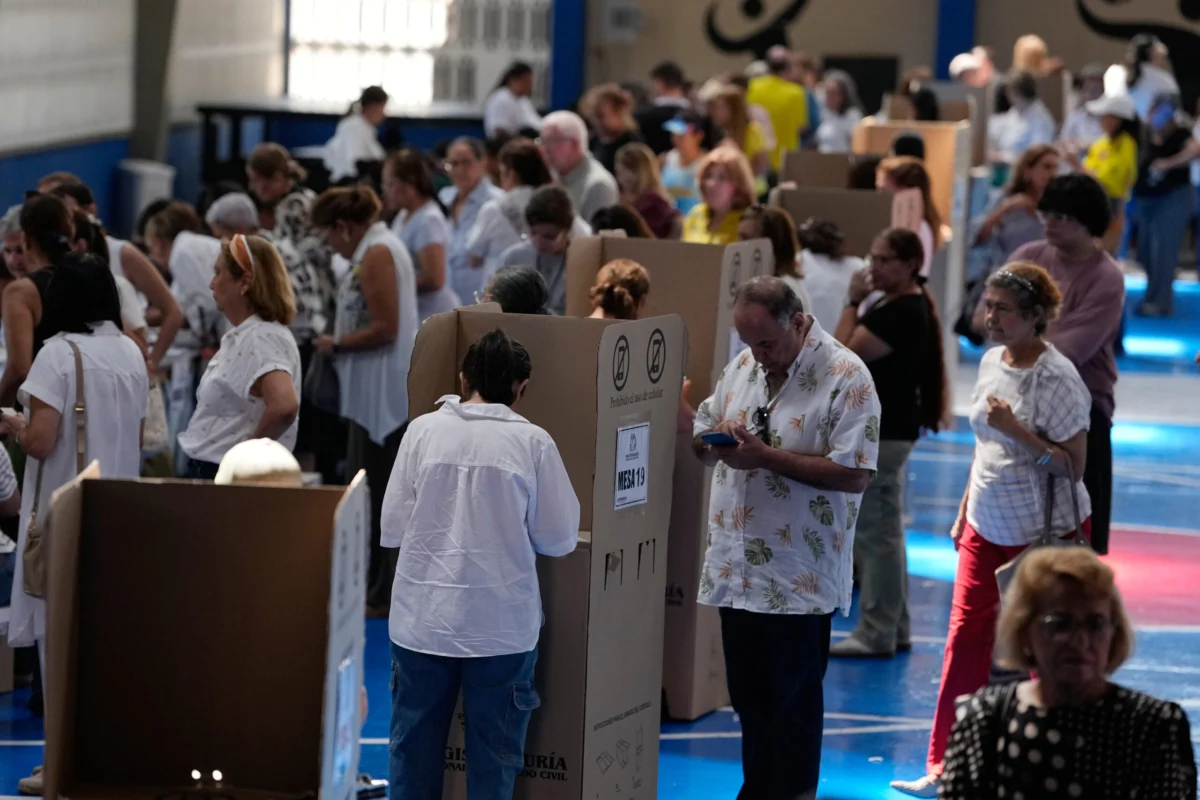 Colombians Head to the Polls in Pivotal Presidential Election Determining the Nation’s Political Trajectory