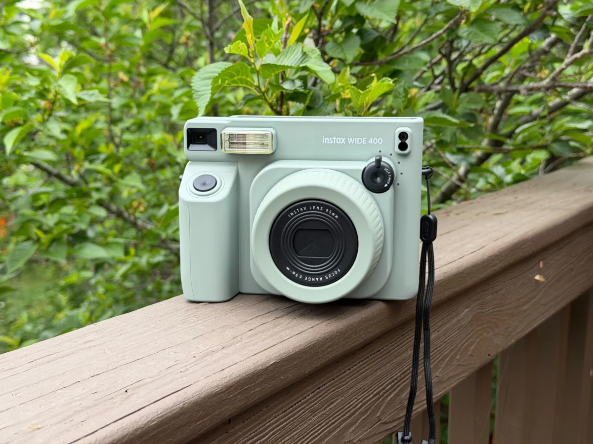 Fujifilm Unveils Instax Wide 400, Bolstering Analog Appeal in a Digitally Saturated Market