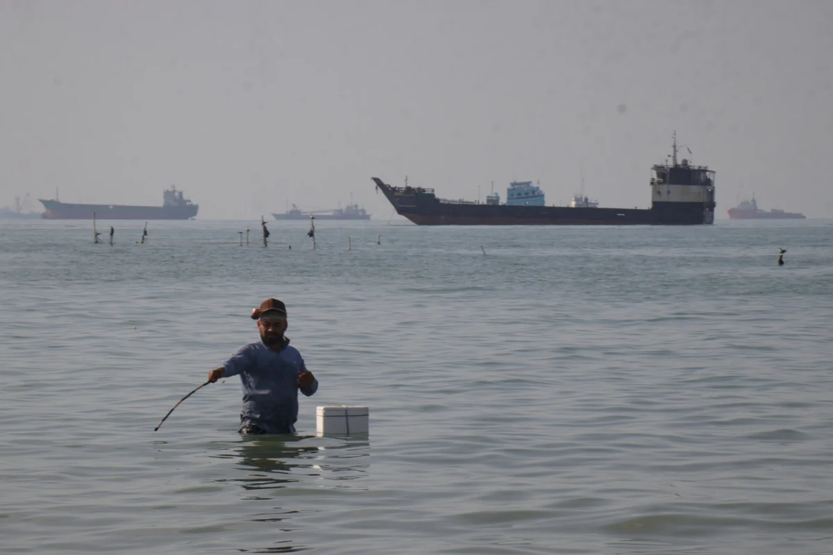Iran Protests Erupt as Trump Launches "Project Freedom" to Secure Strait of Hormuz