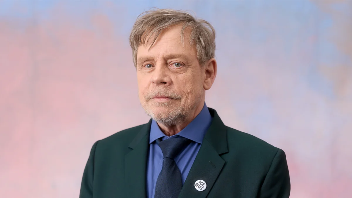 Mark Hamill and Donald Trump Engage in Online Exchange Over Controversial Image
