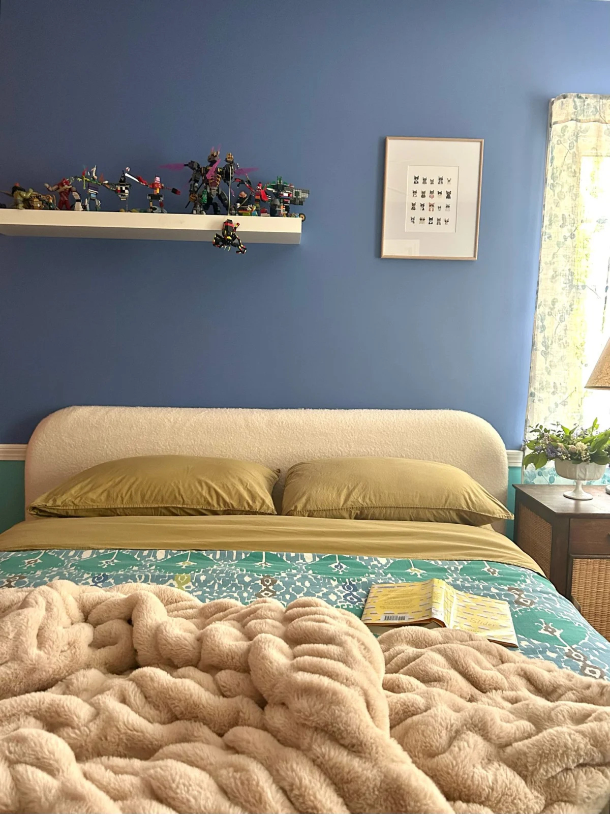 The Cozey Ara Boucle Round Headboard Bed Review: A Modular Approach to Modern Bedroom Storage and Design