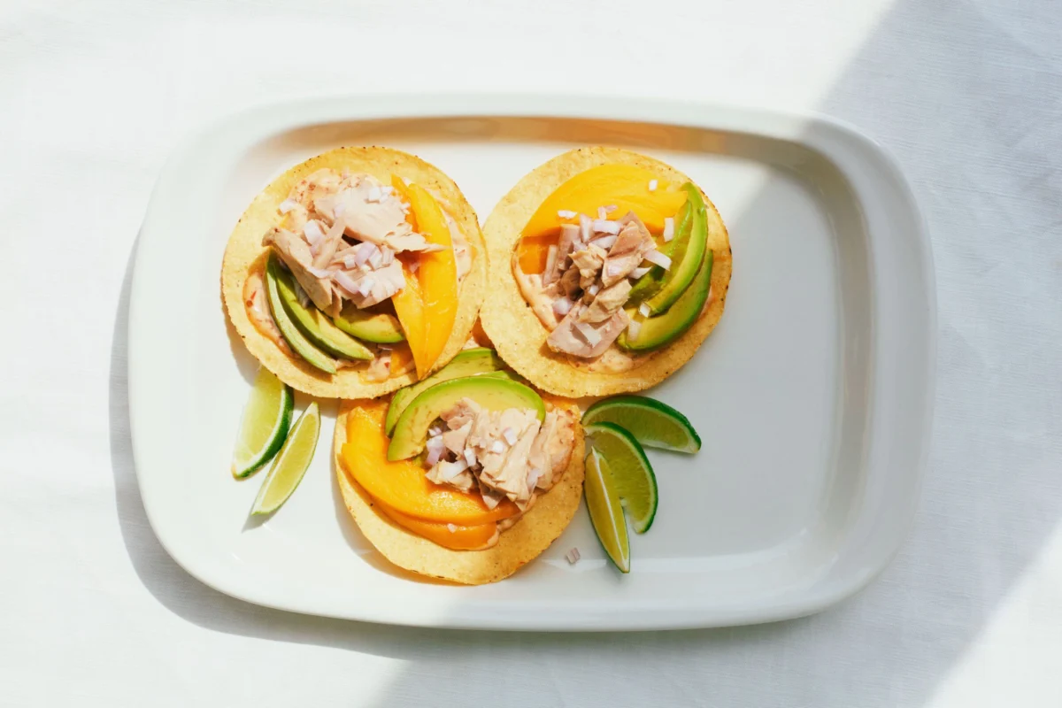 The Evolution of the Tuna Tostada from High-End Culinary Staple to Accessible Home Cooking