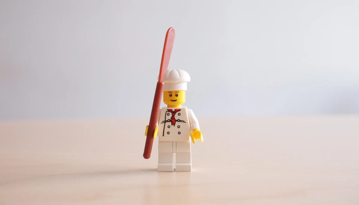 The Rise of Hands-Free and AI-Powered Kitchen Gadgets: A New Era of Automated Culinary Assistance