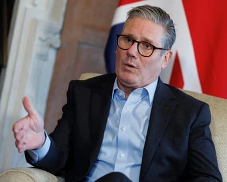 Keir Starmer’s Prime Ministerial Style: A Legacy of Understated Competence and Calculated Simplicity