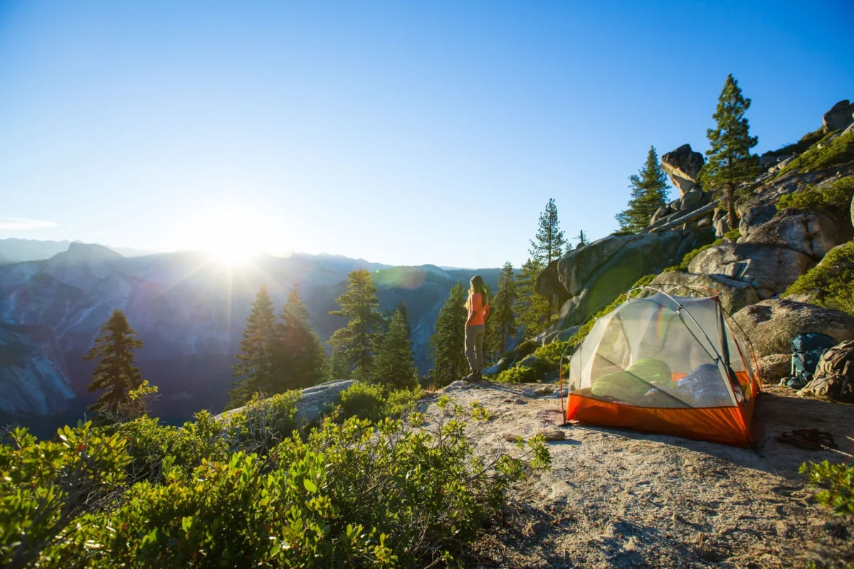 Mountain Hardwear Strategic Discounting and Loyalty Programs Drive Accessibility in the Premium Outdoor Equipment Market