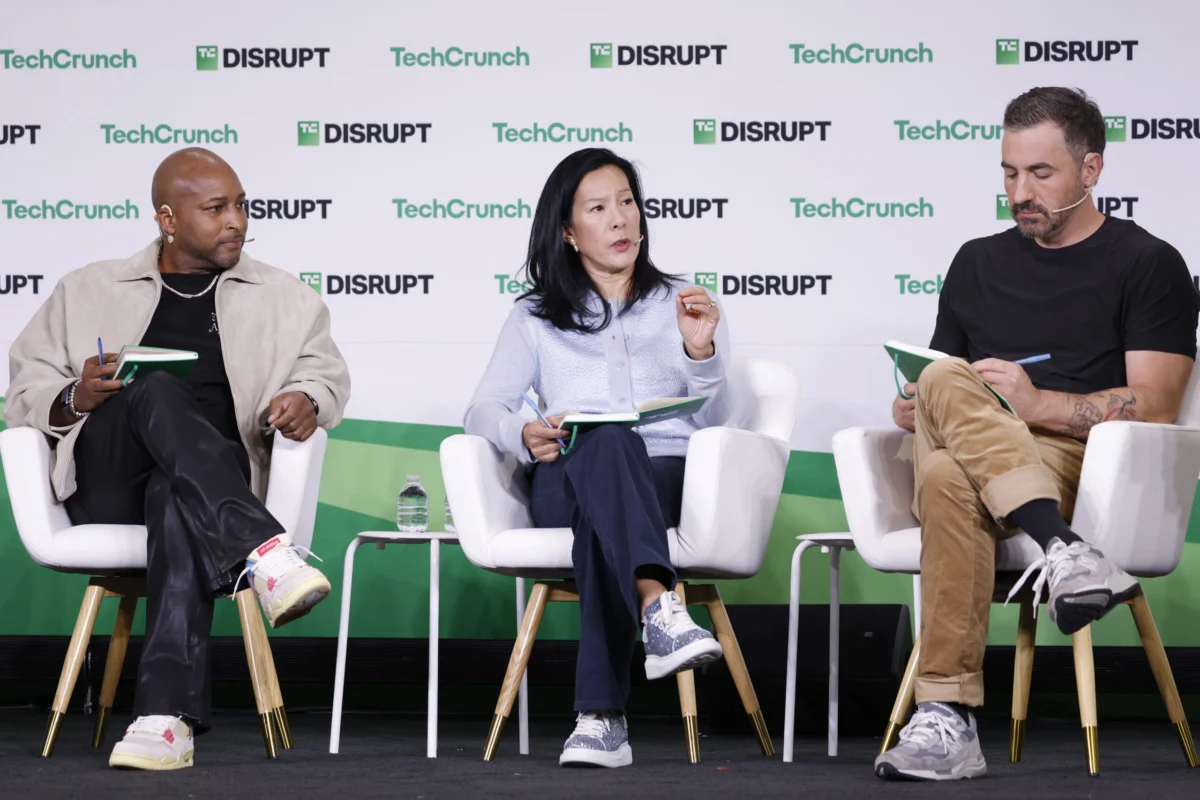 TechCrunch Extends Startup Battlefield 2026 Application Deadline, Offering Founders a Pivotal Launchpad