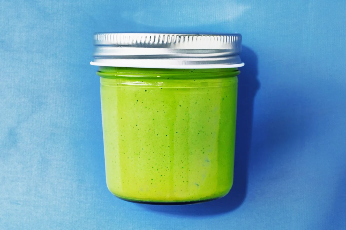 The Culinary Evolution and Modern Versatility of Green Goddess Dressing in Contemporary Gastronomy