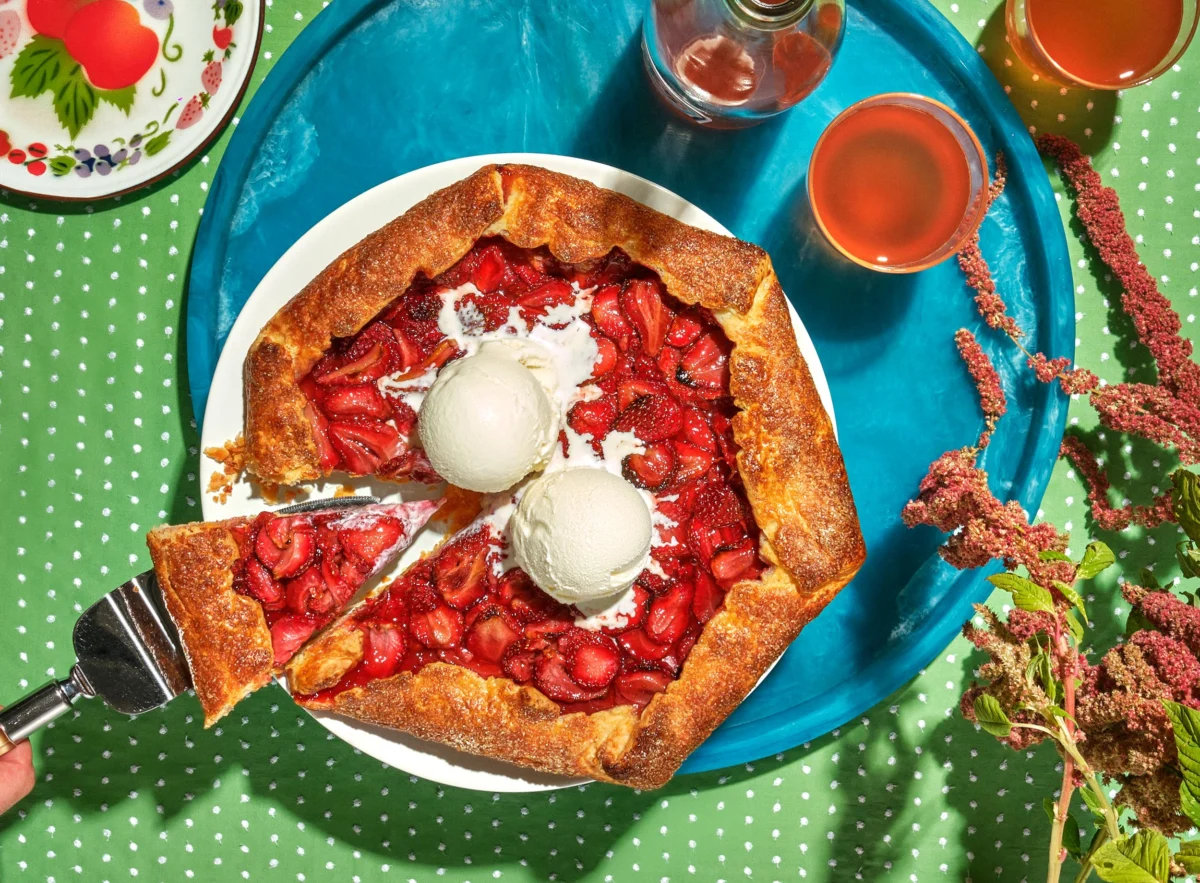 The Evolution of Summer Confectionery: A Comprehensive Guide to Seasonal Dessert Trends and the Culinary Economics of the Warmer Months