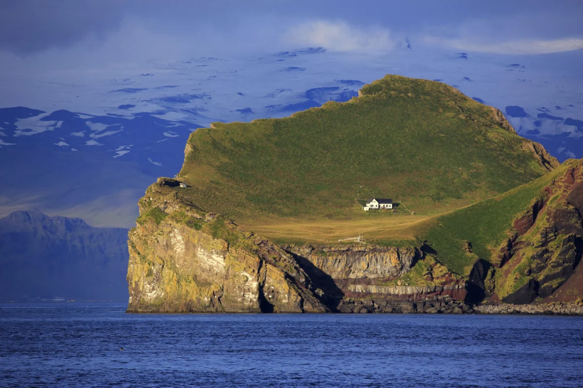 The Loneliest Houses in the World Exploring the Architecture of Seclusion and the Appeal of Remote Living