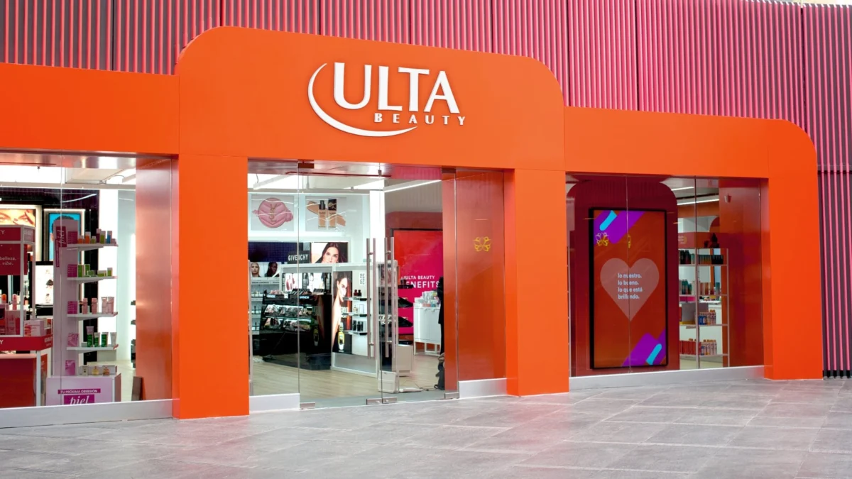 Ulta Beauty Raises Annual Profit Forecast on Resilient Demand and Turnaround Success