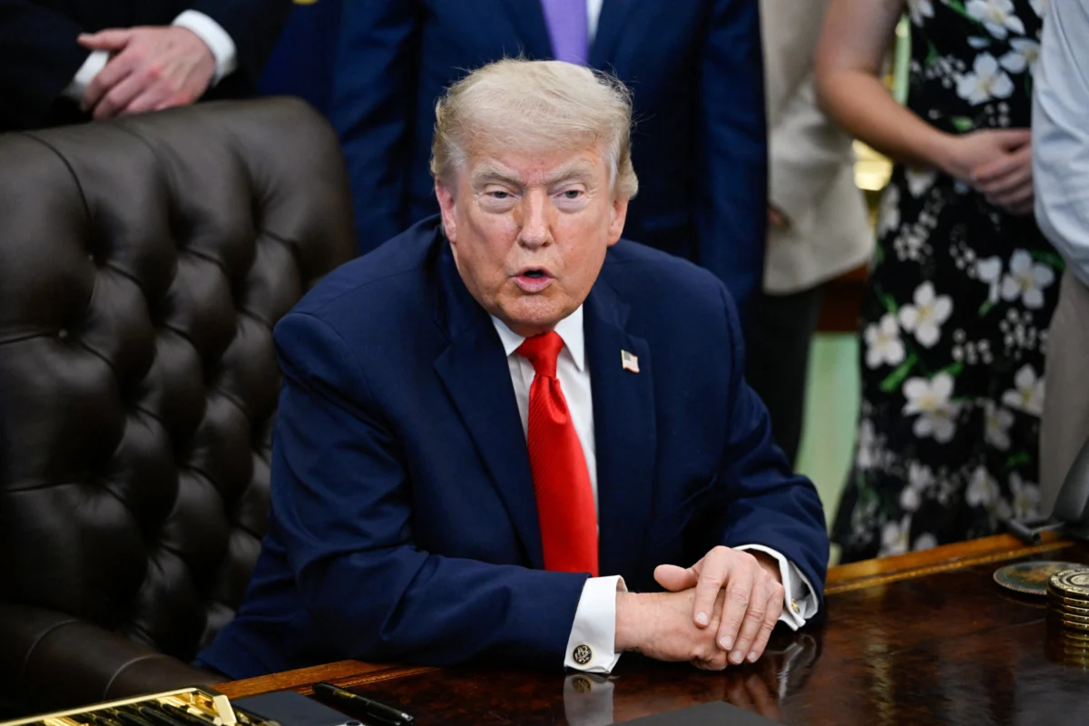 US President Trump Announces Imminent Deal with Tehran, Strait of Hormuz Reopening