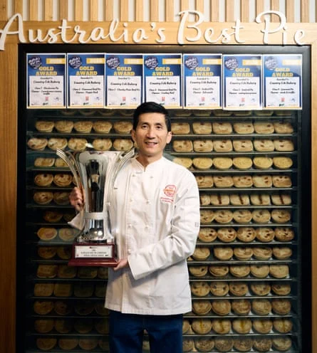 From Unfamiliar Bite to National Delight: Ryan Khun’s Journey to Crown Country Cob Bakery Australia’s Best Pie for a Fifth Time