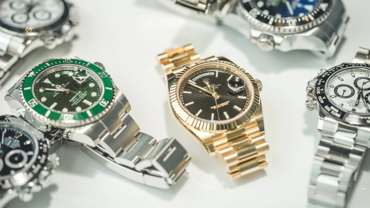 Gold Prices Plummet: Geopolitical Tensions Trigger Slump in Secondhand Luxury Watch Market