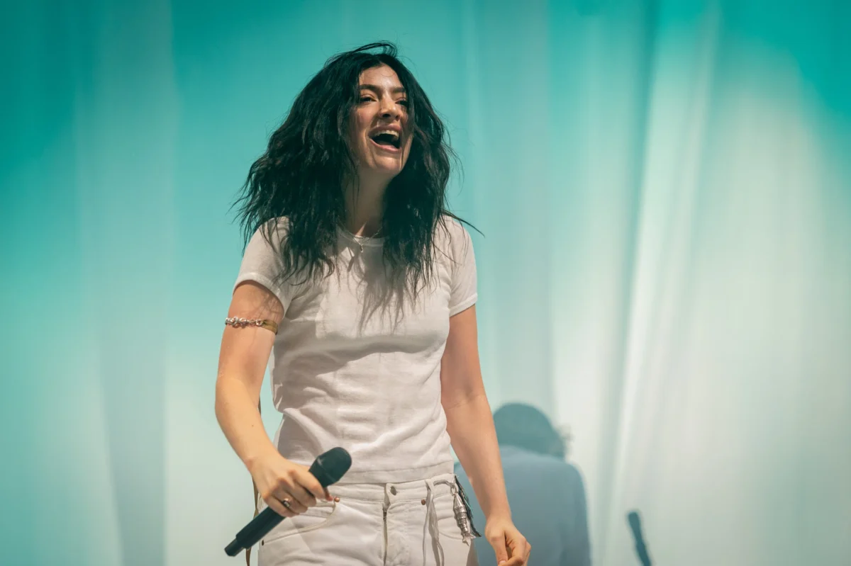 Lorde’s Fiery Critique of Meta AI Glasses Ignites Debate on Privacy, Celebrity Endorsement, and the Future of Wearable Technology