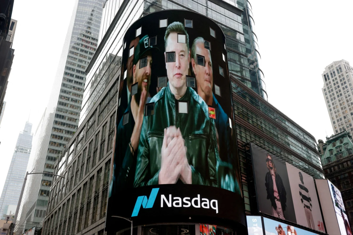 SpaceX Joins Nasdaq-100 at Record Pace, Igniting Investor Interest and Analyst Scrutiny