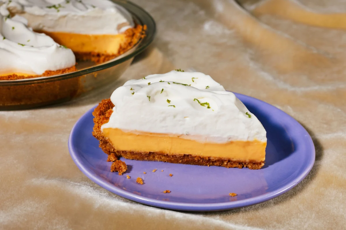 The Art and Science of the Perfect Key Lime Pie Engineering a Sturdy Crust and Silky Filling