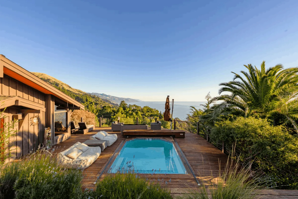 The Best Airbnbs Near California’s Majestic Big Sur