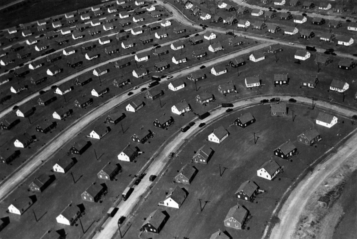 The Evolution of American Architecture From Classical Aspirations to a Diverse National Identity