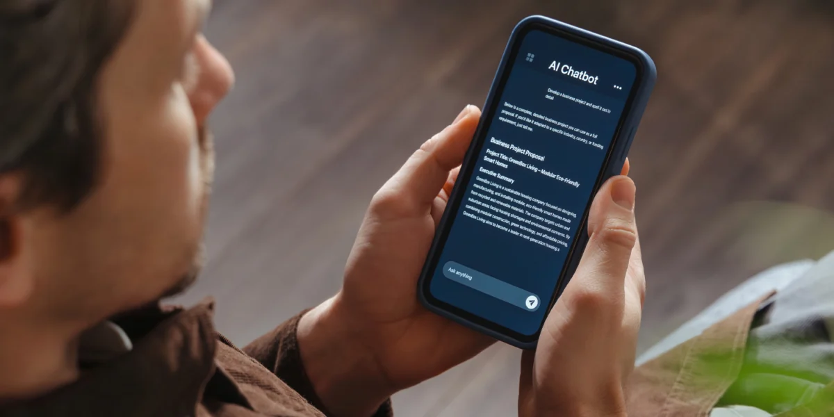 Understanding or Undermining? When Artificial Intelligence Chatbots Quietly Reinforce Psychiatric Symptoms