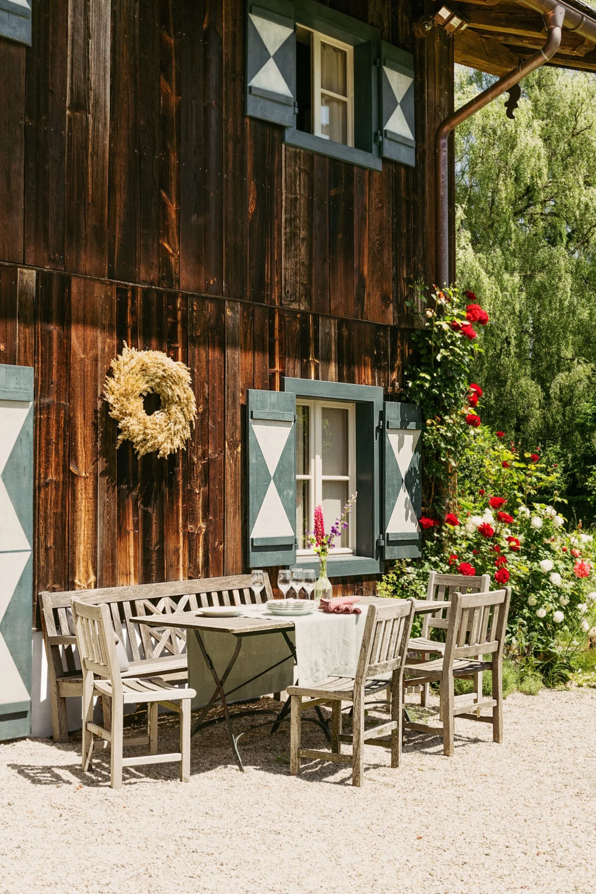 10 Best Fall Wreaths That Welcome Autumn at the Door (2026)