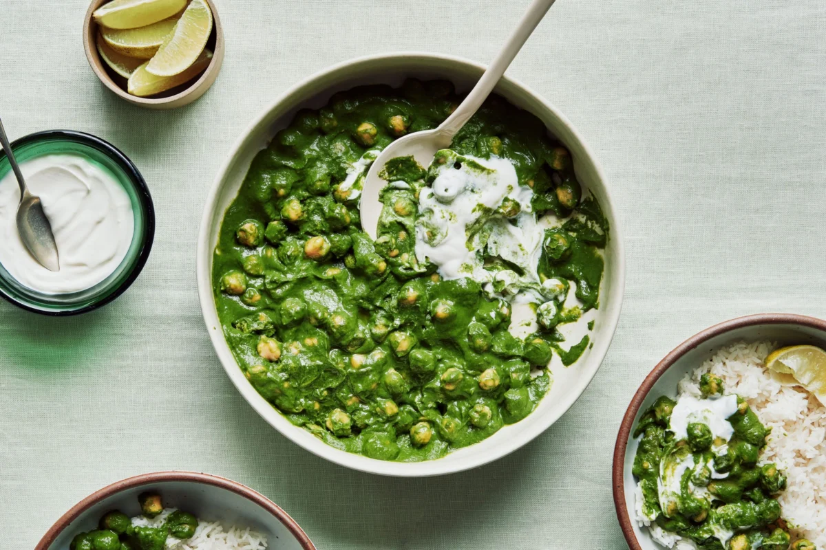 Chickpea Saag: A Culinary Evolution of Traditional North Indian Cuisine
