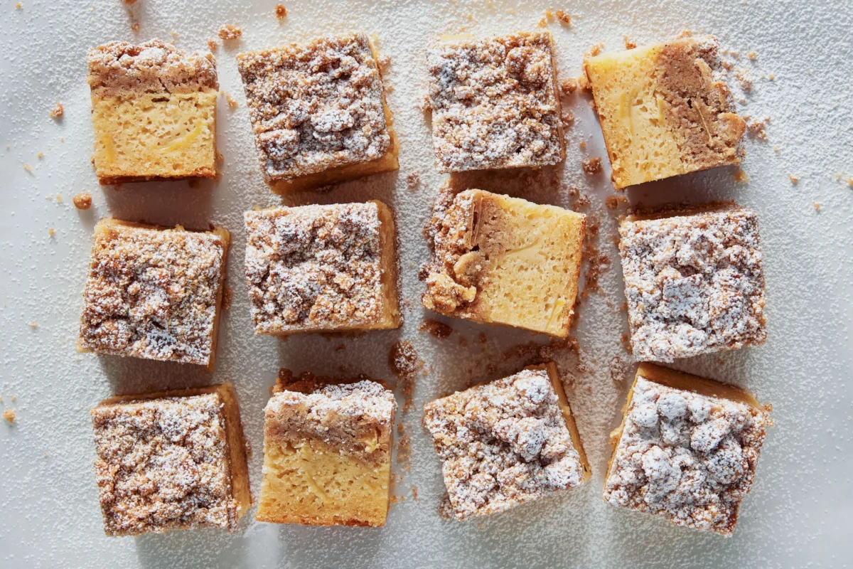 Dutch Apple Snacking Cake