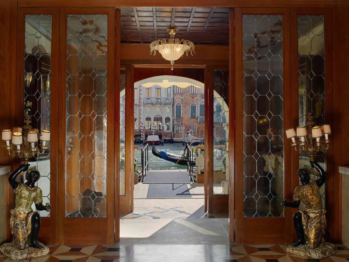 Navigating the Floating City: A Comprehensive Guide to Venice’s Premier Accommodations Amidst Evolving Tourism Dynamics