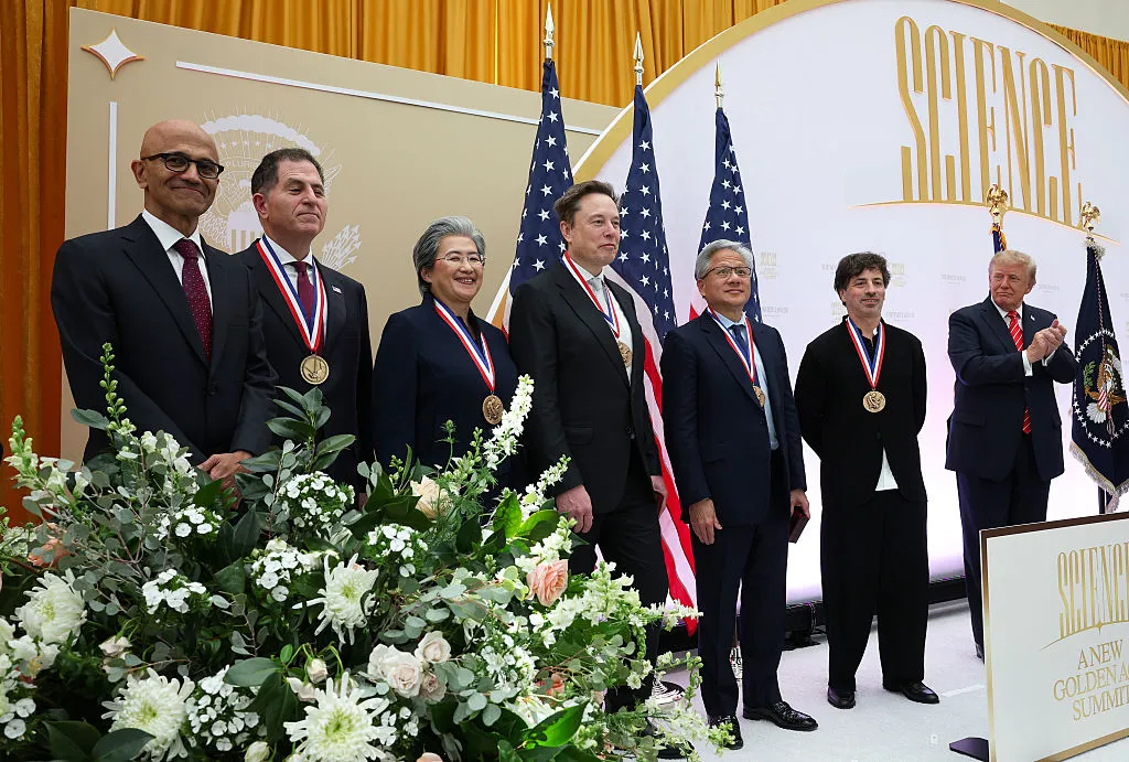 Trump Awards Nation’s Highest Honors to Tech Titans Following Major Political Donations and Policy Shifts